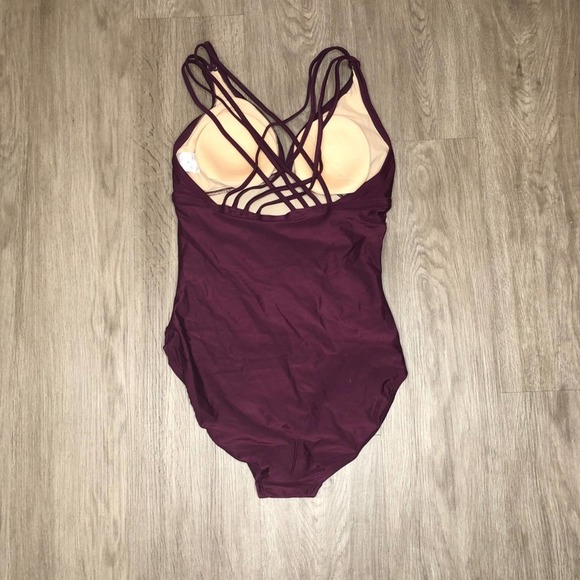 Merona Women's Plum Shirred Front Strappy Cross Back One Piece Swimsuit sz S - Picture 4 of 4